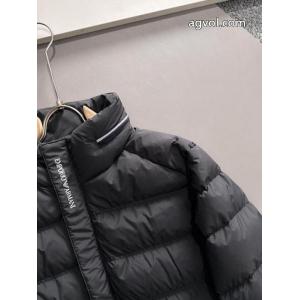 アルマーニ偽 ブランド 購入    ダウンジャケット注目される フェミニンな雰囲気 著名人も愛用した.