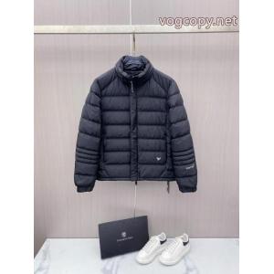     ダウンジャケットアルマーニコピー 商品 ブランド新作セール価格で 安い 関税送込 好評品..