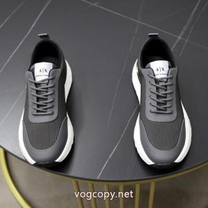 ブランド アクセサリー 激安    スニーカー人気の高さ激安通販 セールで嬉しい入荷 ハイクォリティアルマーニ..