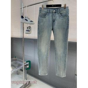 ジーンズブランド コピー バックARMANI永遠の定番人気 若々しい 注目の一品.