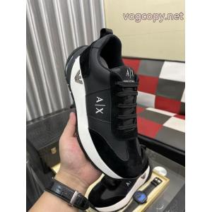     スニーカーARMANIオススメ新作 2026年ホリデー新作 韓国人気コピー 商品 販売..
