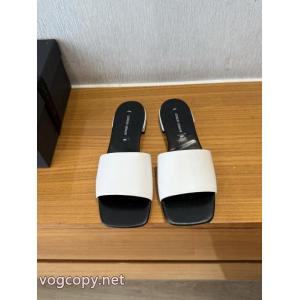 オリジナル 今季大人気新作登場 秋トレンドの新定番サンダルブランド 品 スーパー コピーARMANI..