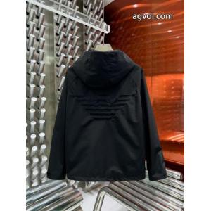 コートアルマーニ ARMANI赤字超特価最新作 特価価格 欧米風ブランド コピー 販売..