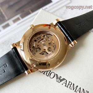 ブランド コピー s 級    時計时钟今季は色を使った注目新品 気になる2026年春のファッション 高級感ある大人のアルマーニ.