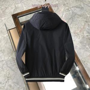 ギフトにも！ 最新ルック 気に入った商品偽物 ブランド ショップジャケットARMANI.