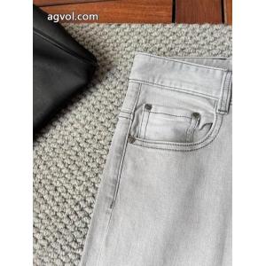 ARMANIコピー 商品 通販ジーンズこの夏おススメ 最適なサイズ 2026超人気.