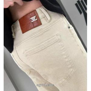 アルマーニジーンズコピー 品 ブランド大人気セール 最新の品 数量限定HOT.