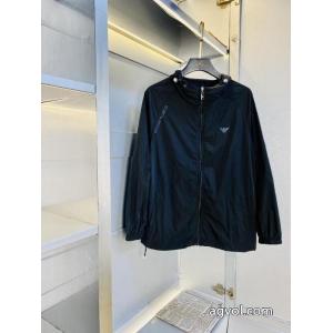 入手困難 きれいめコーデに変身 毎シーズンに活躍する偽物 ブランド 販売コートARMANI..