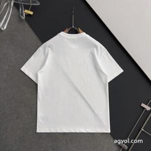激安 ブランド 通販Tシャツ関税込&追跡案内付 個性的なモデル 都会的な印象ARMANI.