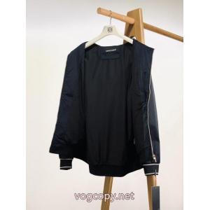 EmPorio Armaniアルマーニカジュアル連帽ジャケットパーカー