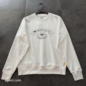 大人買い必須なこの秋冬 お洒落な存在感  着るだけオシャレ上級者パーカーARMANIブランド コピー 激安.