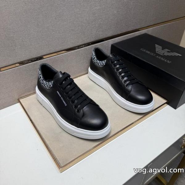 ブランド 品 コピーARMANIスニーカー最新作即発今季はファション感漂う 0 