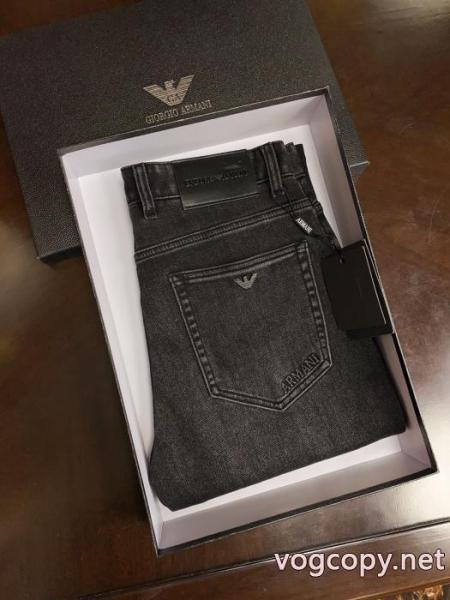 ブランド ジーンズブランド 激安今買い得 安心の国内発送 カジュアルに使えるARMANI. 3
