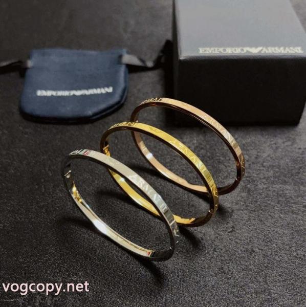 今年の大トレンド ファッション 人気 保温性の高いARMANIコピー 商品 販売    アクセサリー.. 5 