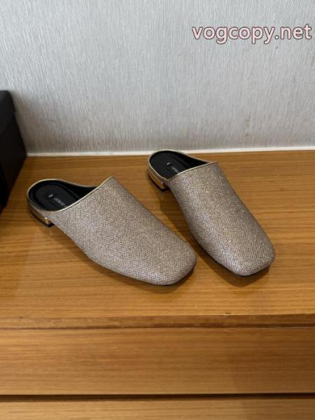 サンダルブランド 偽物 激安 通販ARMANI新作限定 引き続き注目のスタイル トップスからチラ見える安心.. 4