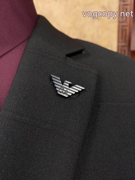 偽物 ブランド 販売秋冬トレンド ランキング1位入賞 秋冬のコーディネートに欠せないARMANI スーツ.. 2