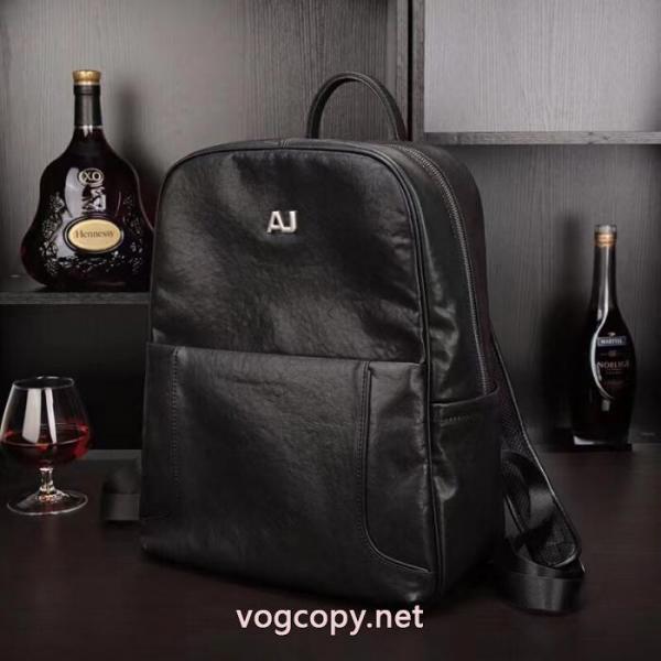 バッグARMANI26秋冬の大人コーデ 高級感も漂い 狙い目スーパー コピー.. 1