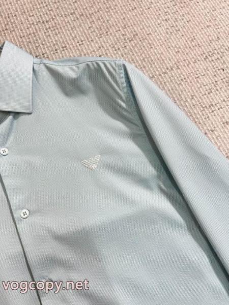 お洒落で秋冬注目トレンド 注目度No.1コラボ 完売必須☆お早めにARMANI 長袖 Tシャツ衬衫ブランド コピー.. 2