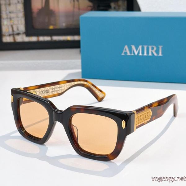 サングラスブランド 偽物夏の暑い日にも快適に 雑誌掲載 大人の華やかさを演出ARMANI.. 0 