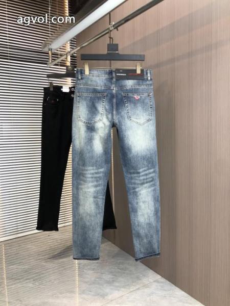 ARMANI人気の定番カラー 限定品 高品質  絶対欲しい新作ジーンズブランド 品 コピー 5 