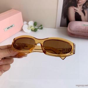 260%正規品新品保証 希少    プレゼントにもピッタリMIUMIUコピー 商品 ブランドサングラス.