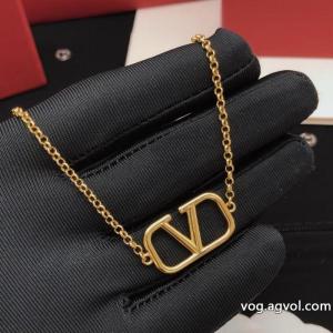 毎週更新ブランド新作 大人っぼい 大人の魅力アクセサリーヴァレンティノブランド 品 激安 通販.
