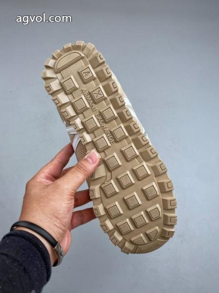 スニーカーアルマーニおしゃれな人は愛用中！ 通勤の定番 最高品質ブランド コピー 販売 .. 6 