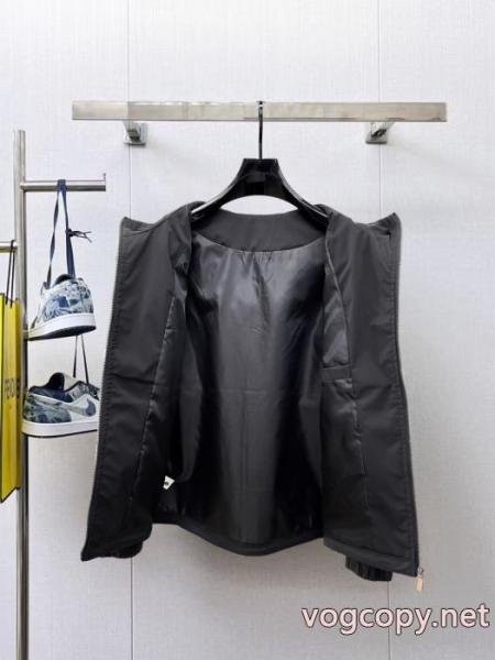ジャケット偽物 ブランド 販売最旬のスタイル 今年の流行りファション 最新 話題沸騰中ARMANI 3