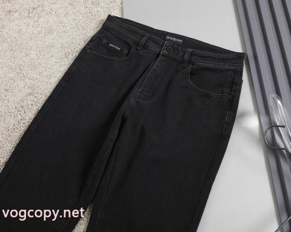 ブランド 品 スーパー コピーARMANIジーンズ 超目玉 北欧ブランド 無機質さが魅力. 2