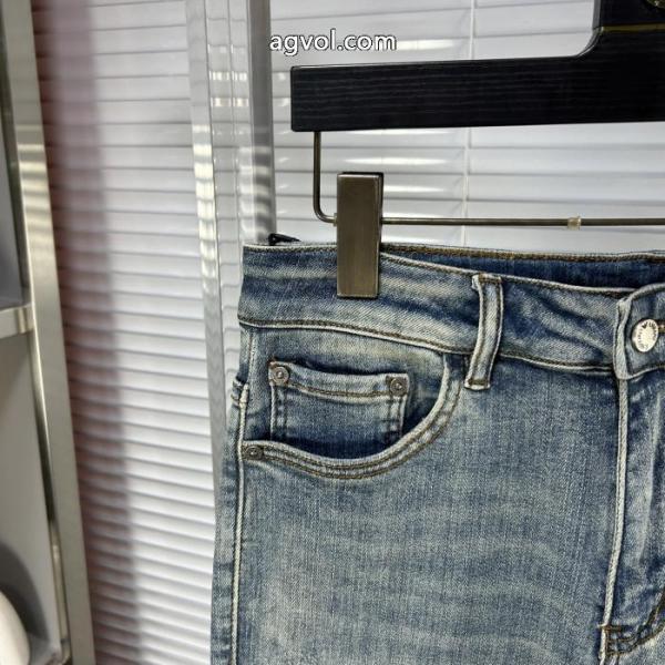 ジーンズ偽物 ブランド 激安アルマーニずっと愛用できる 着心地の良い 完売間近. 6 